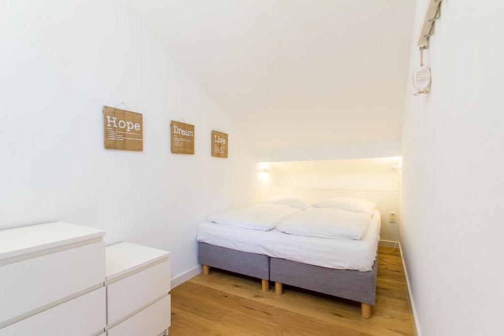 6 Dünenhus Apartment *